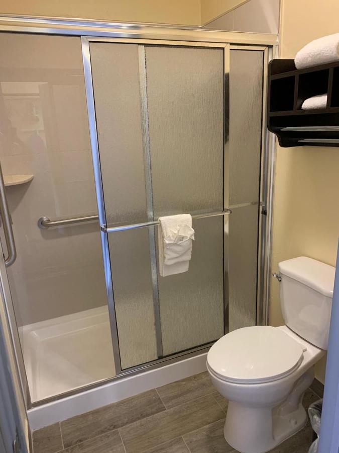 Homestay Inn & Suites Edinburg Luaran gambar