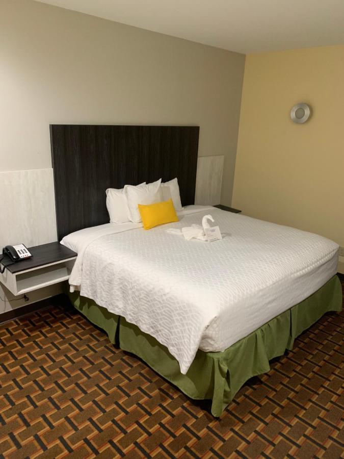 Homestay Inn & Suites Edinburg Luaran gambar